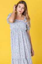 Load image into Gallery viewer, Floral Square Neck Dress
