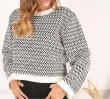 Load image into Gallery viewer, Herringbone Pattern Crew Neck Sweater
